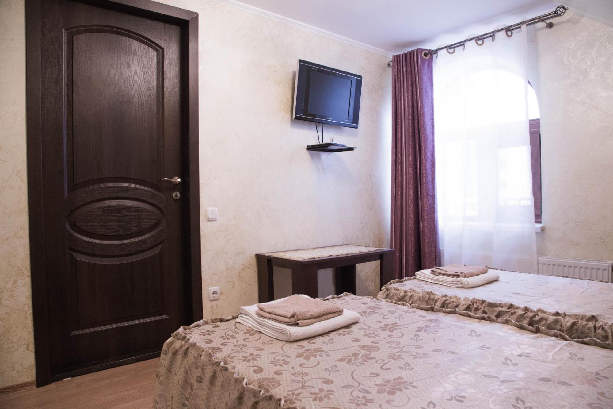 Guest House Montreal โอเดสซา ห้อง รูปภาพ