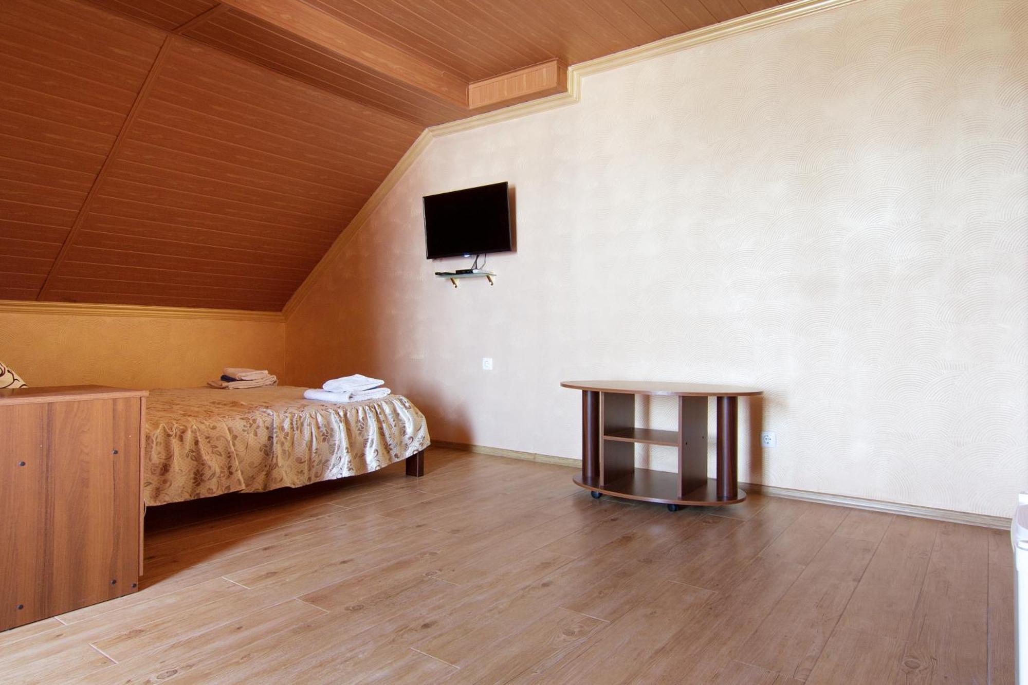 Guest House Montreal โอเดสซา ห้อง รูปภาพ