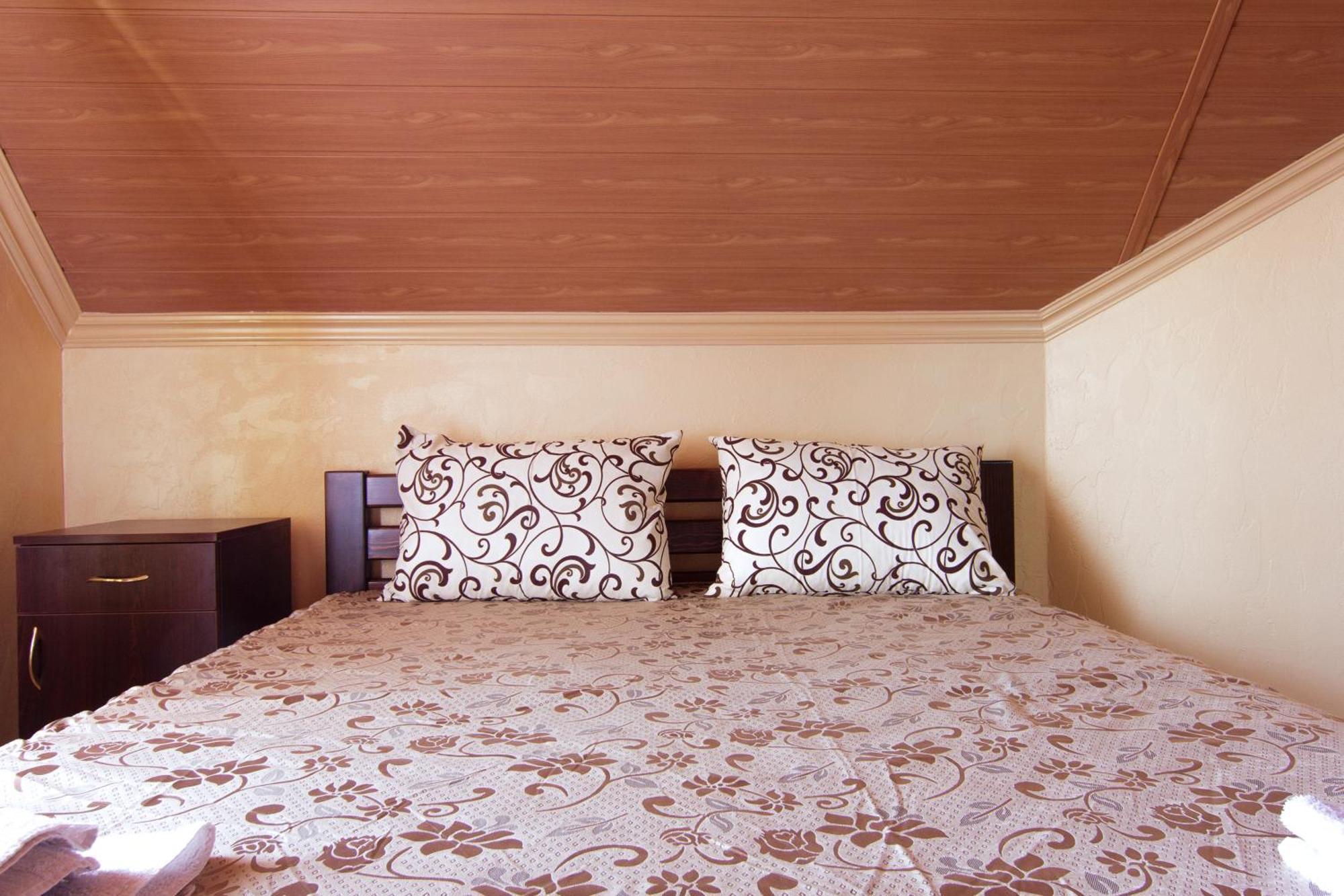 Guest House Montreal โอเดสซา ห้อง รูปภาพ